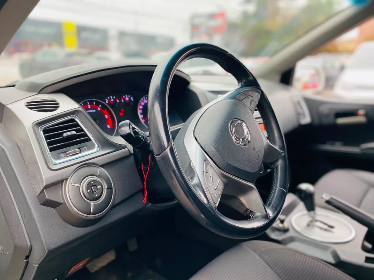 SSANGYONG ACTYON SPORT 2.0 AUT DIESEL 2019 - Imagen 6