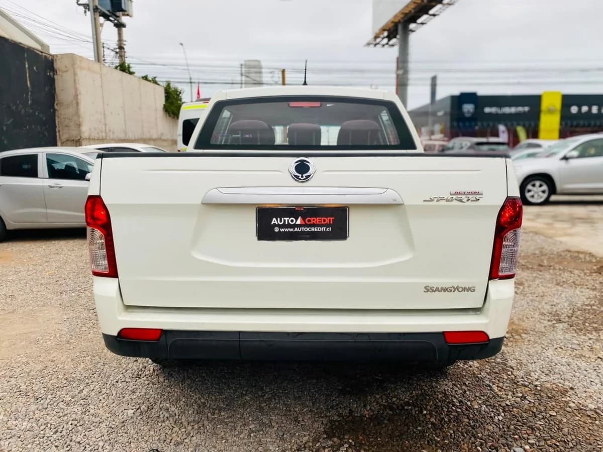 SSANGYONG ACTYON SPORT 2.0 AUT DIESEL 2019 - Imagen 10
