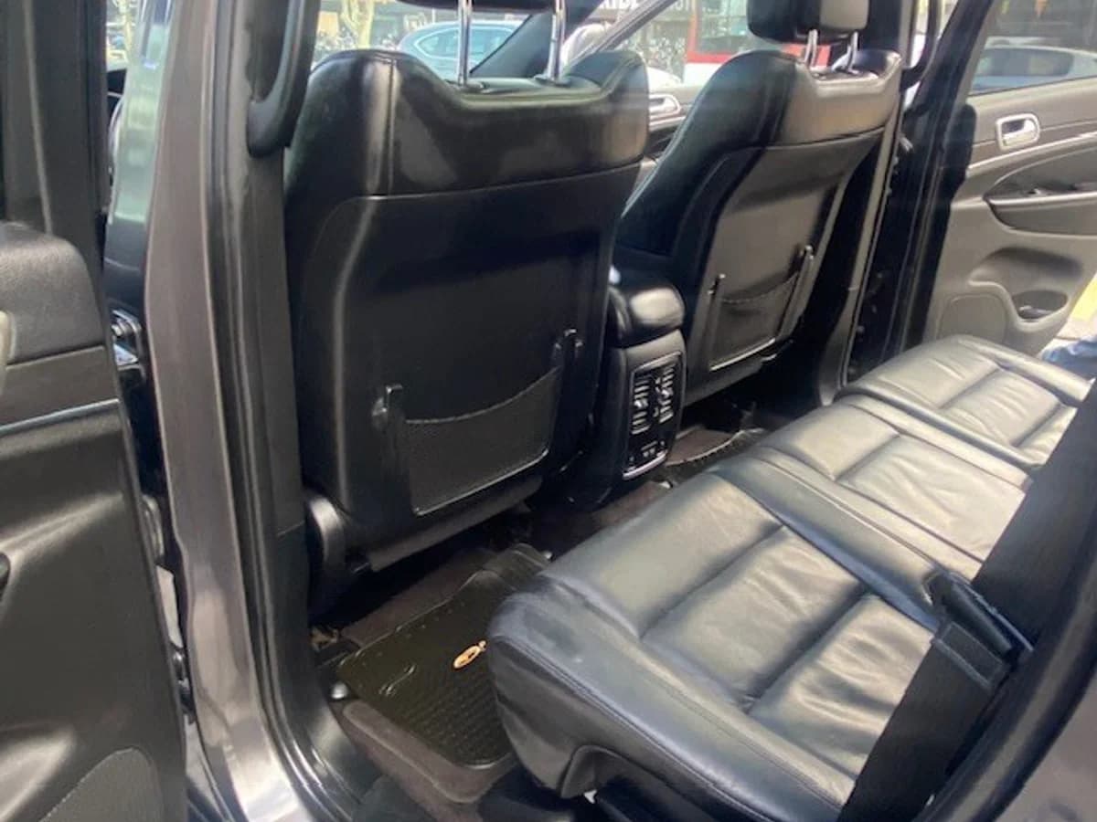 JEEP GRAND CHEROKEE Limited 4x4 3.6 2018 - Imagen 17