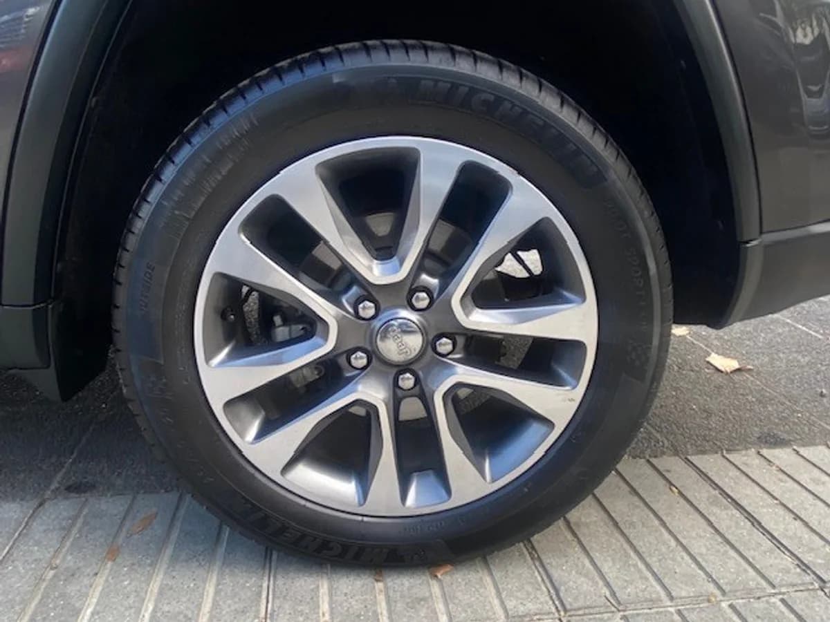 JEEP GRAND CHEROKEE Limited 4x4 3.6 2018 - Imagen 27