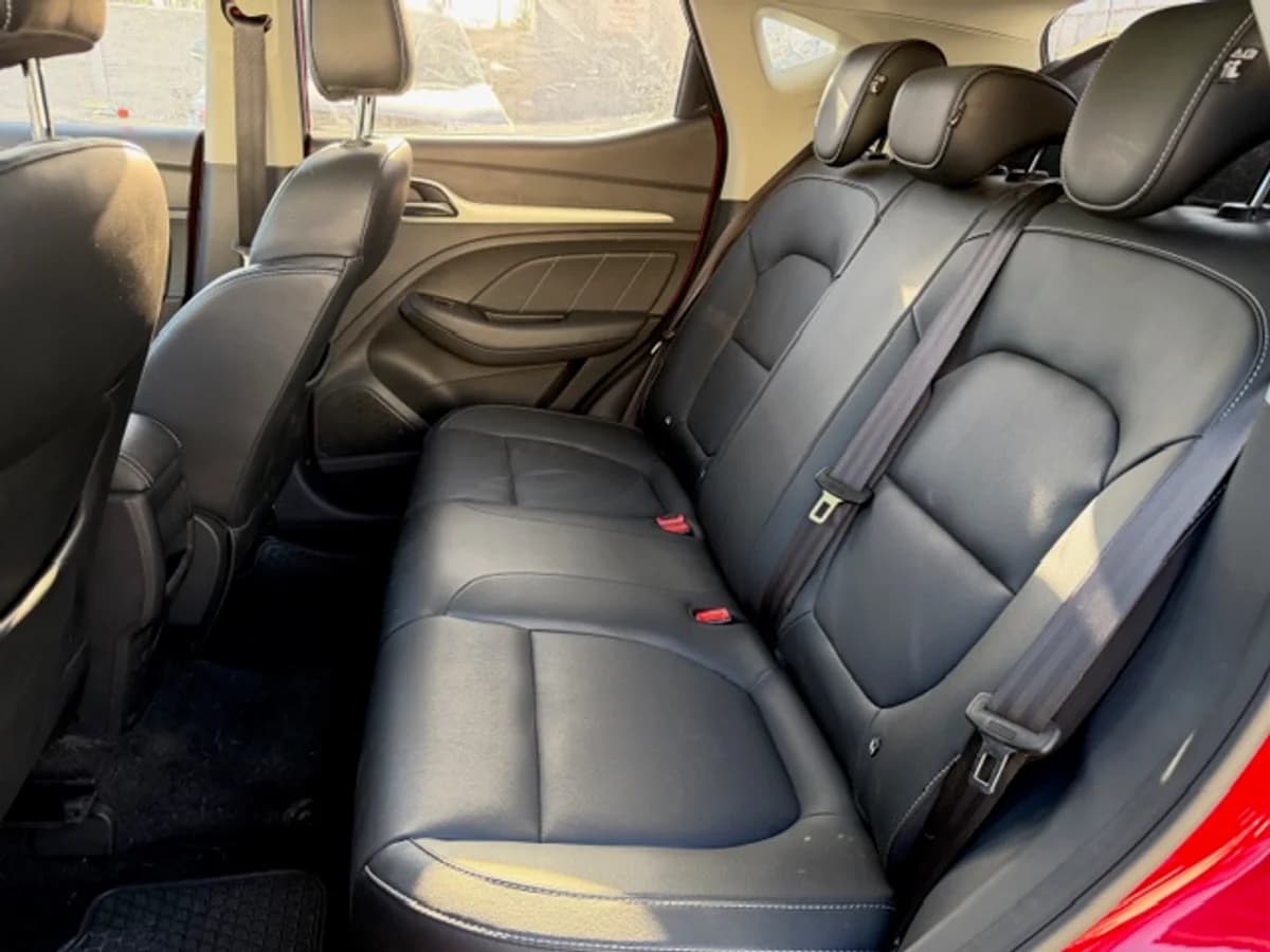 MG ZS 1.5 AUT COM 2024 - Imagen 12