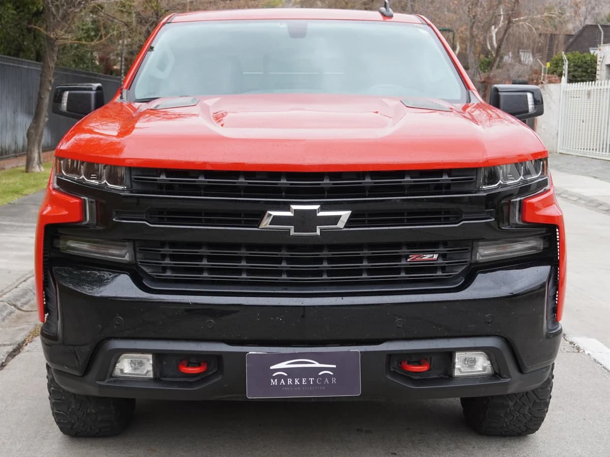 Checrolet Silverado Trail Boss 5.3 LTS Año 2021 - Imagen 2