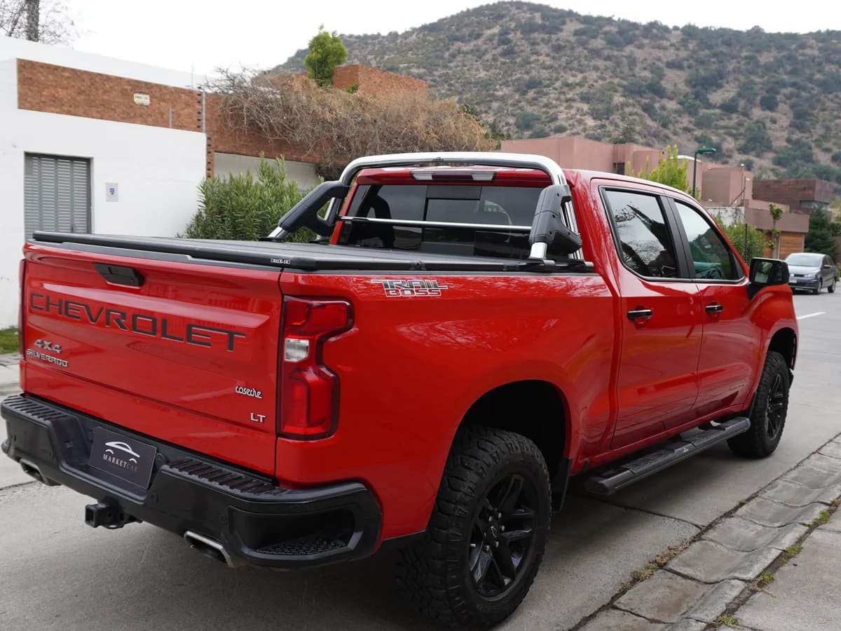 Checrolet Silverado Trail Boss 5.3 LTS Año 2021 - Imagen 5