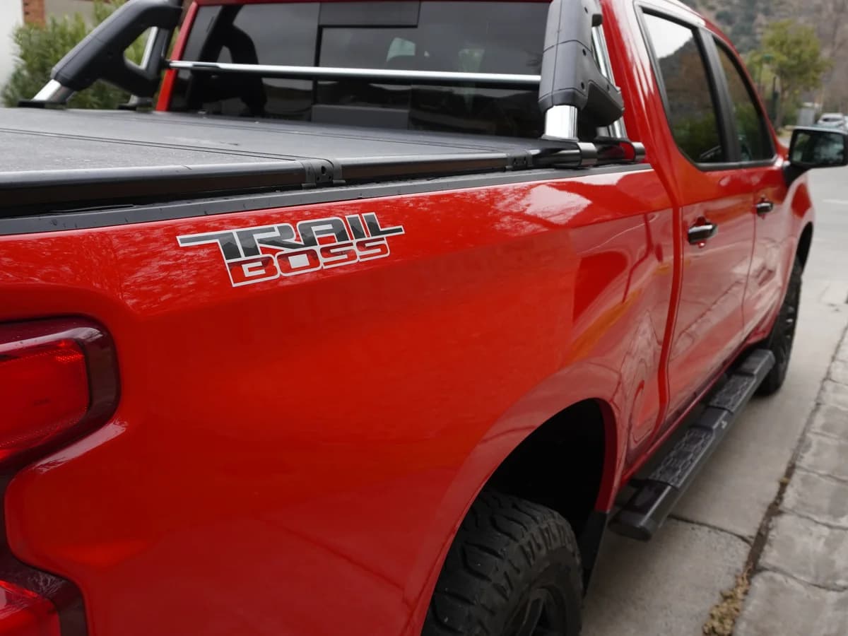 Checrolet Silverado Trail Boss 5.3 LTS Año 2021 - Imagen 14
