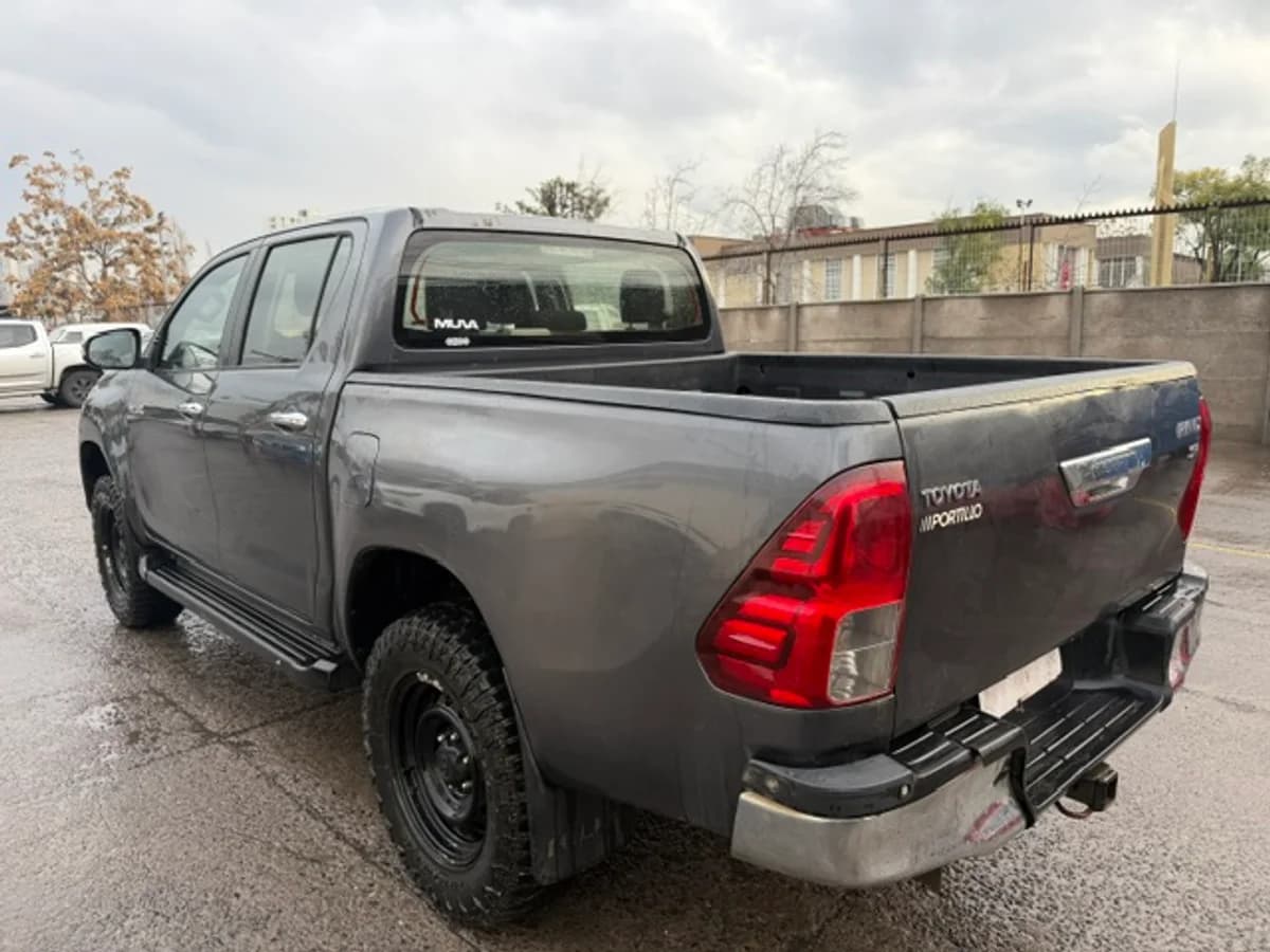 TOYOTA Hilux 2.7 2018 - Imagen 6