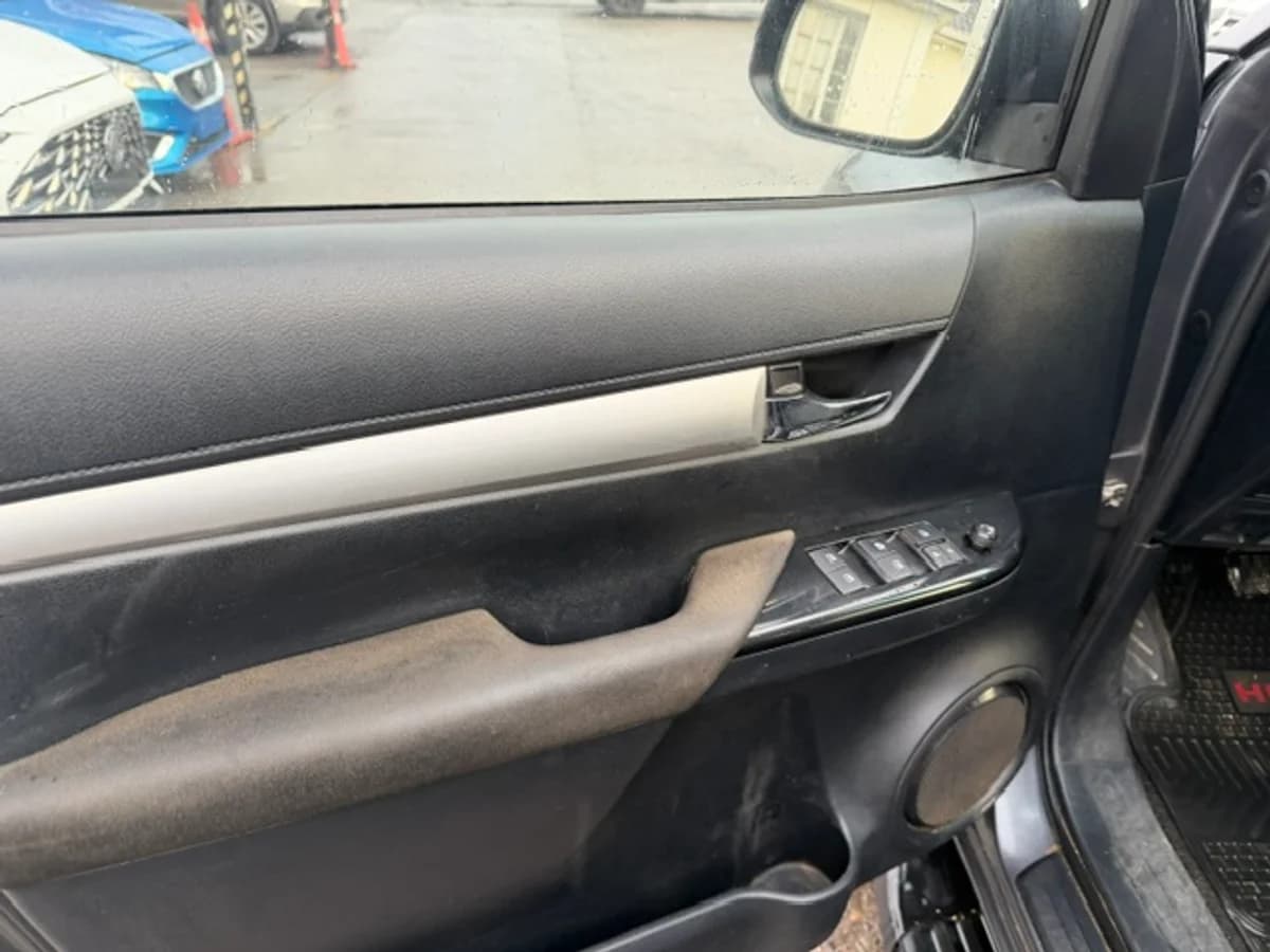 TOYOTA Hilux 2.7 2018 - Imagen 7
