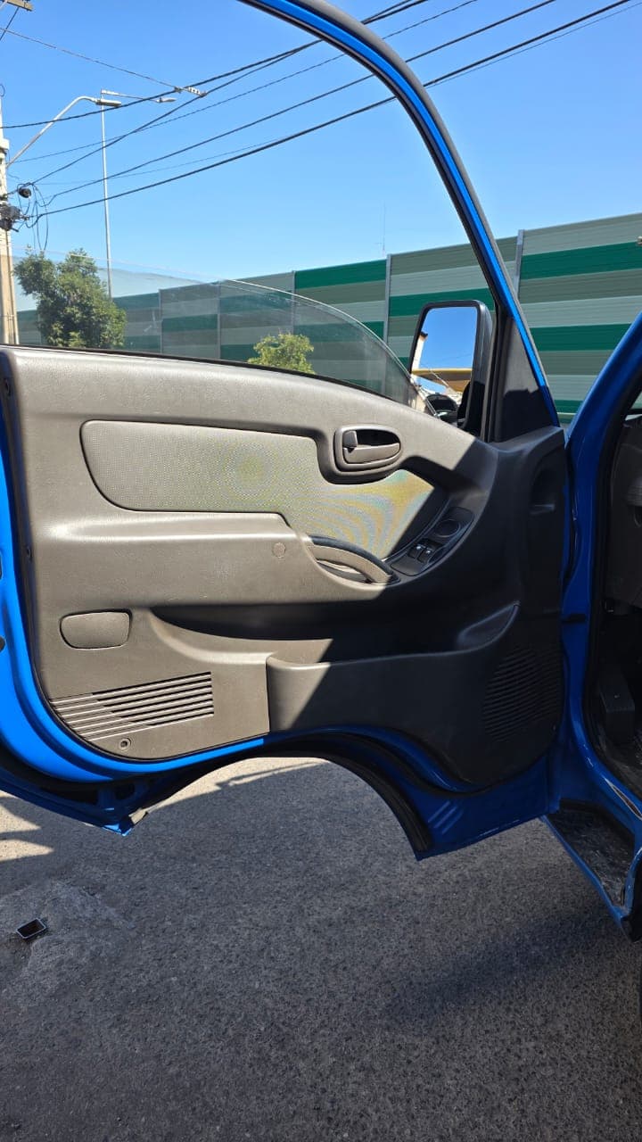 HYUNDAI PORTER GLS 2017 - Imagen 3