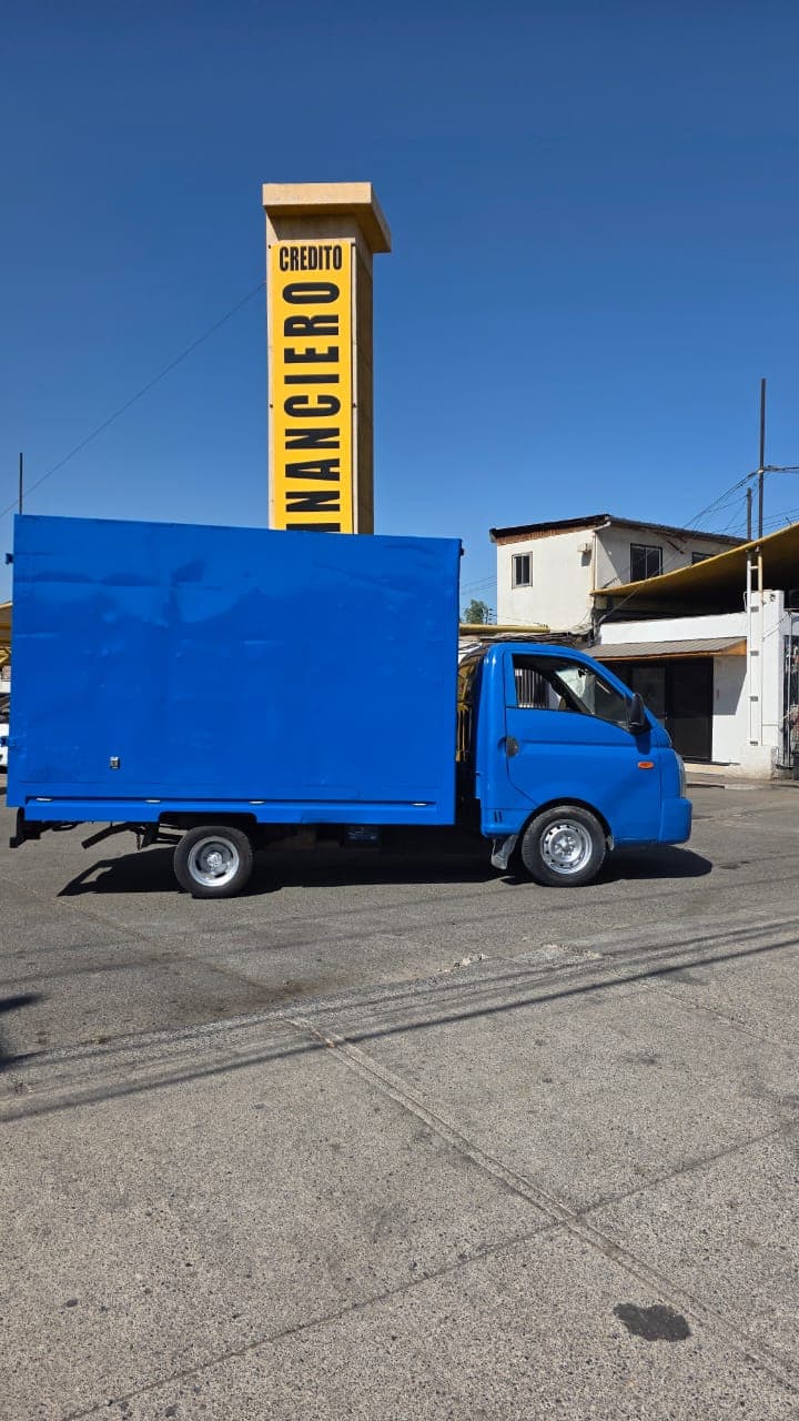 HYUNDAI PORTER GLS 2017 - Imagen 4