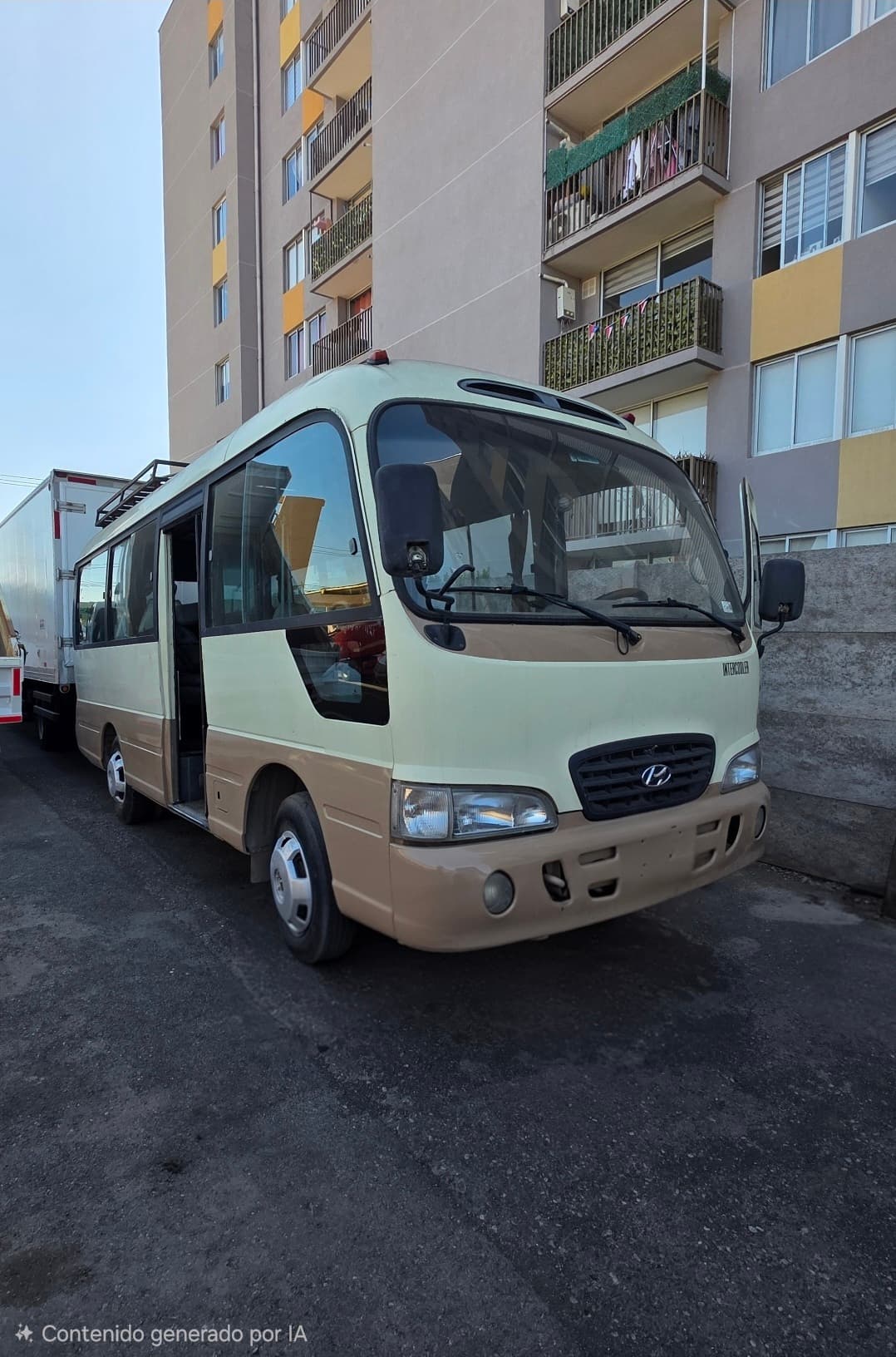 HYUNDAI County STD 18+1 2004 - Imagen 6