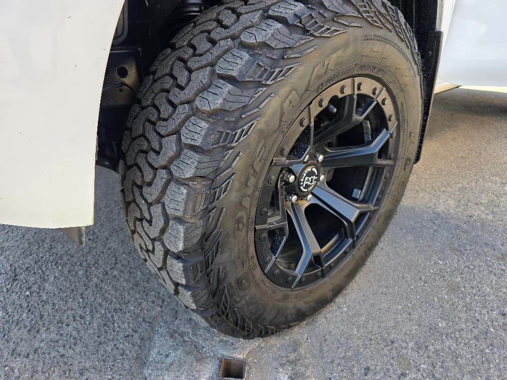 NISSAN Navara D-Cab MT 4x4 2.3 2022 - Imagen 7