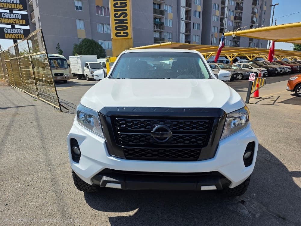 NISSAN Navara D-Cab MT 4x4 2.3 2022 - Imagen 2
