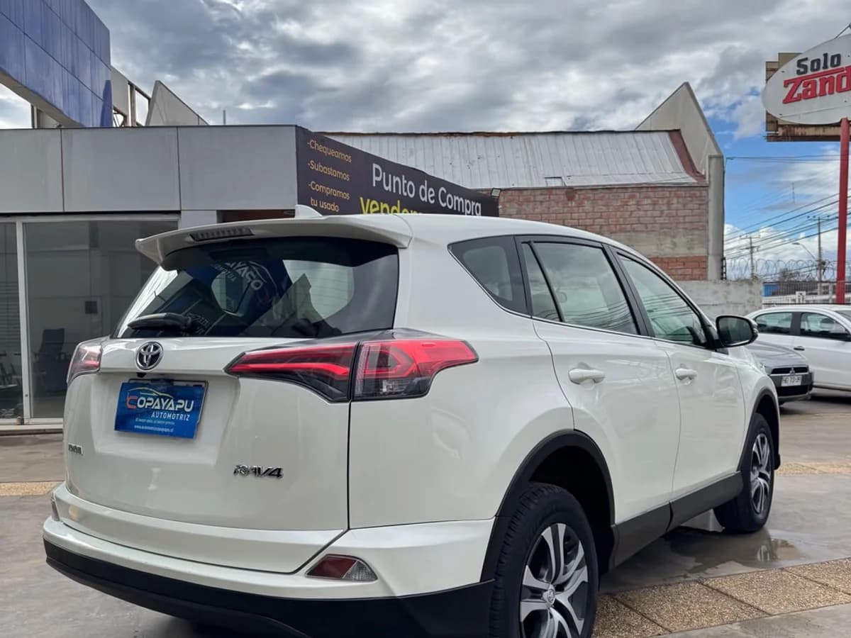 TOYOTA Rav4 2.0 2017 - Imagen 5