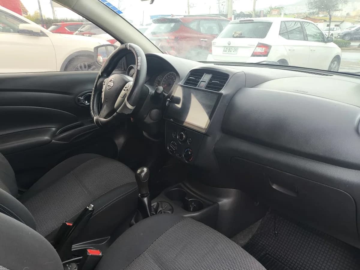 NISSAN VERSA SENSE 1.6 2015 - Imagen 7