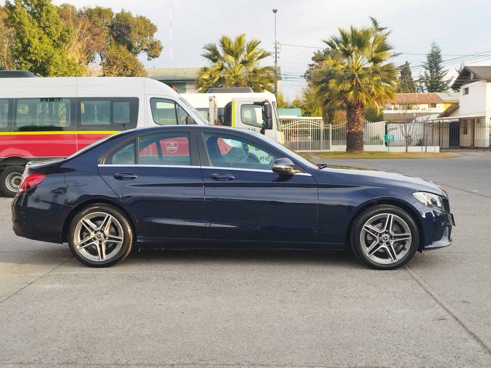 MERCEDES BENZ c180 2021 - Imagen 5