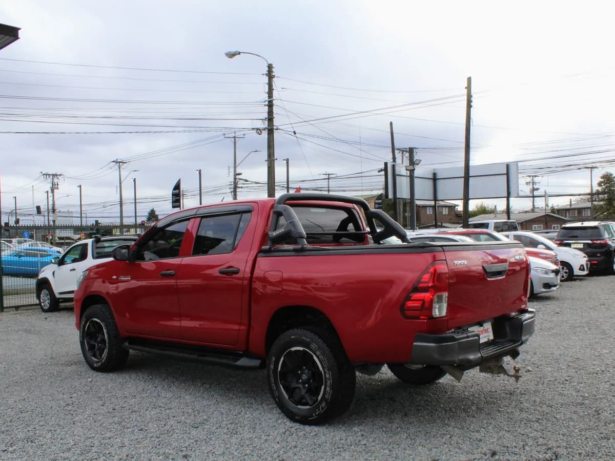 TOYOTA Hilux 2.4 4x4 2018 - Imagen 8