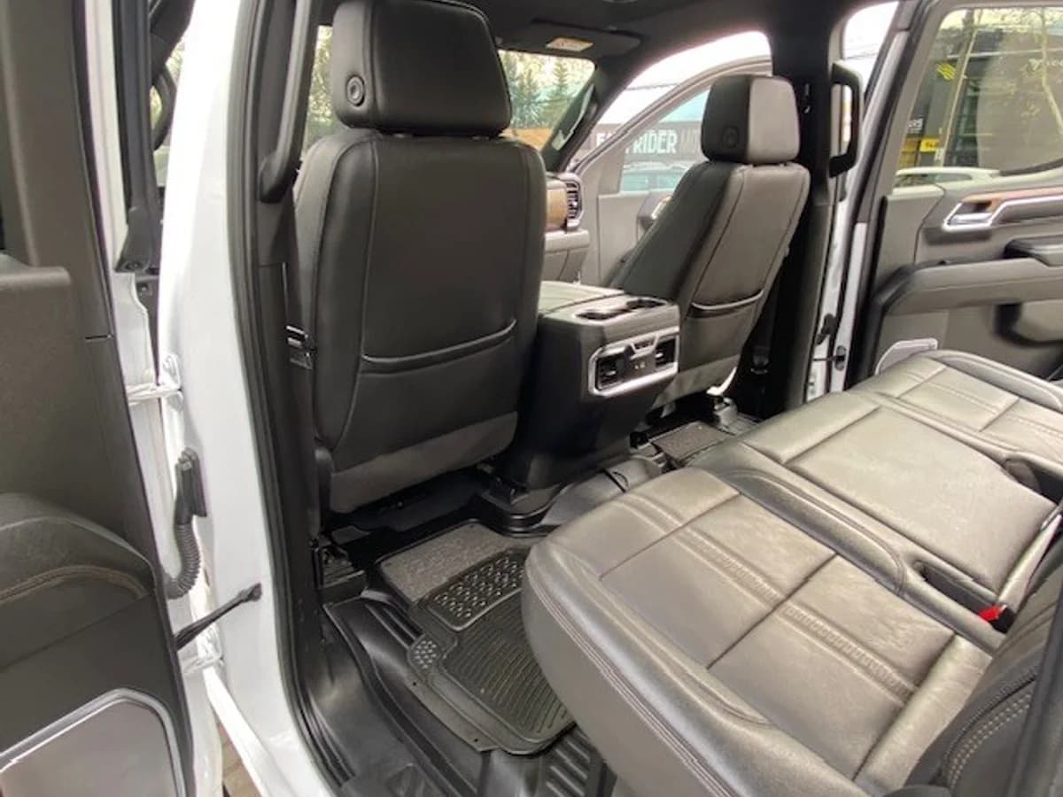 CHEVROLET SILVERADO Diesel 3.0 TD 2023 - Imagen 15