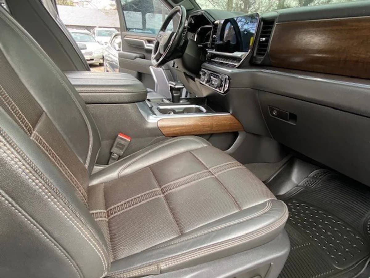 CHEVROLET SILVERADO Diesel 3.0 TD 2023 - Imagen 22