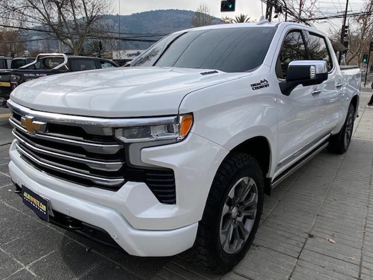CHEVROLET SILVERADO Diesel 3.0 TD 2023 - Imagen 1