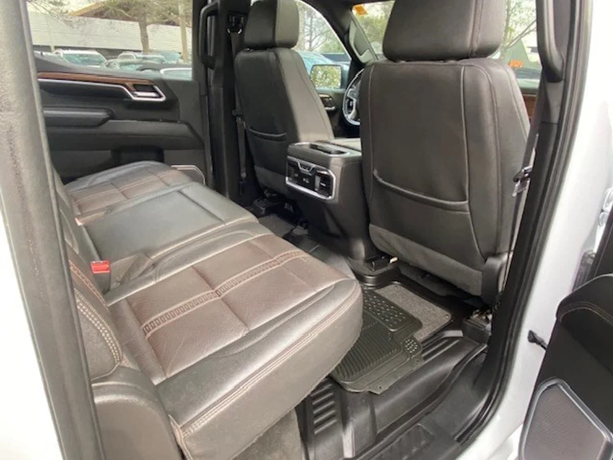 CHEVROLET SILVERADO Diesel 3.0 TD 2023 - Imagen 11