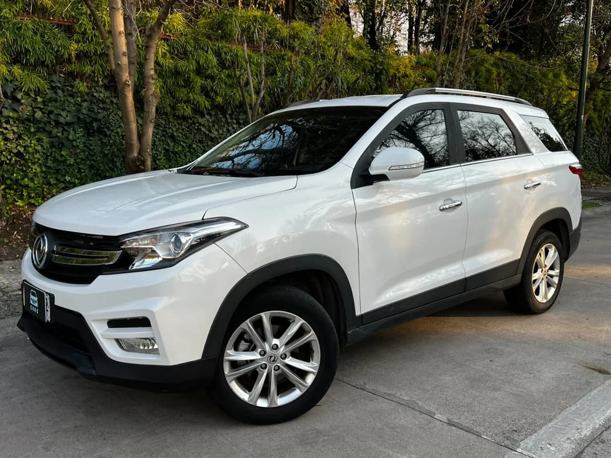 DFSK SUV 560 COMFORT 1.8L 4X2 MT5 5P año 2024 - Imagen 2