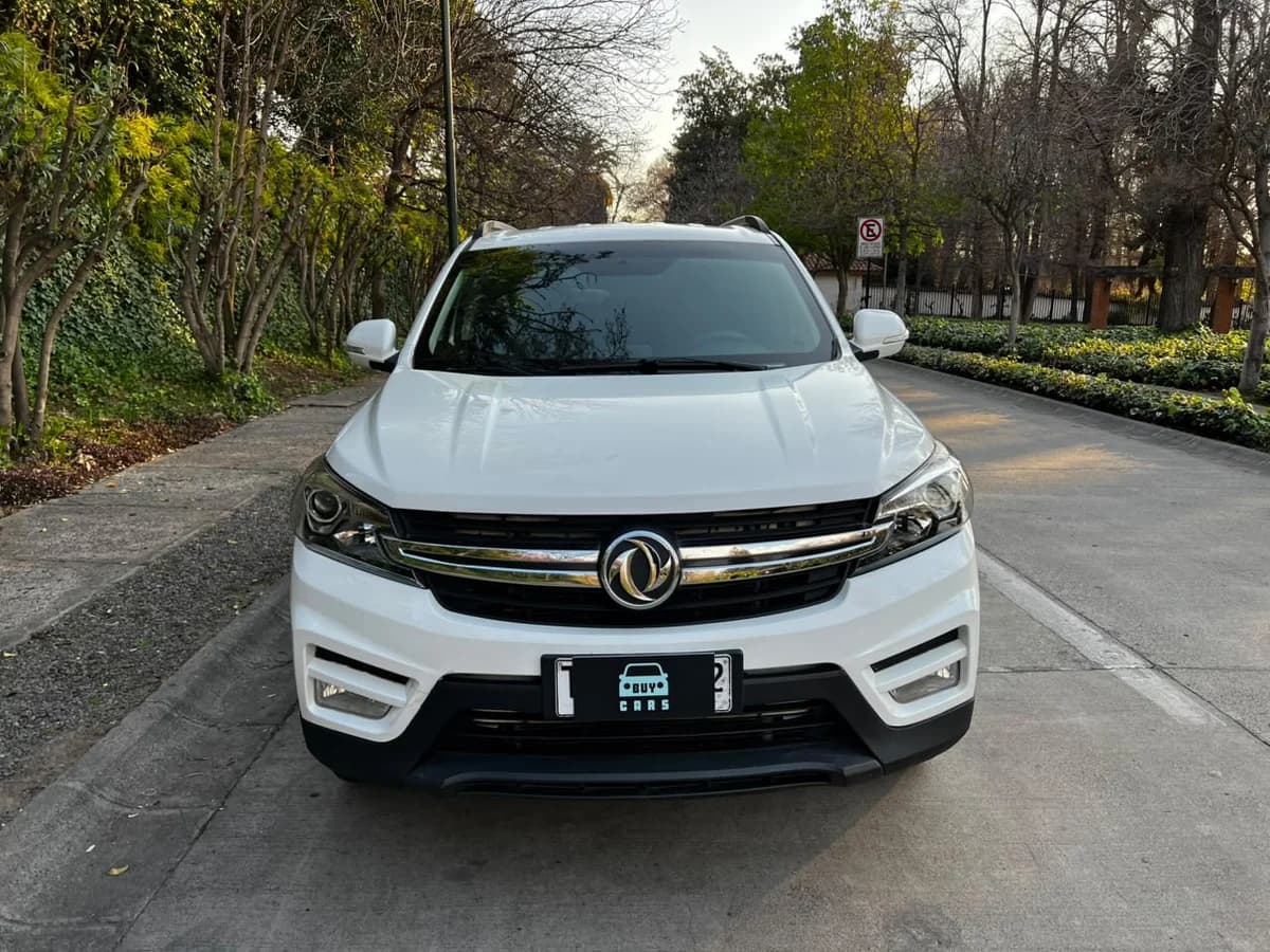 DFSK SUV 560 COMFORT 1.8L 4X2 MT5 5P año 2024 - Imagen 3