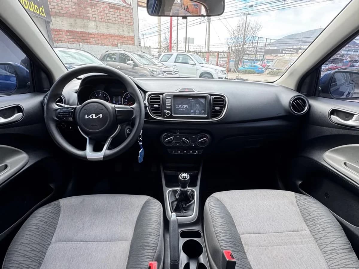 KIA Soluto 1.4 FULL 2023 - Imagen 8