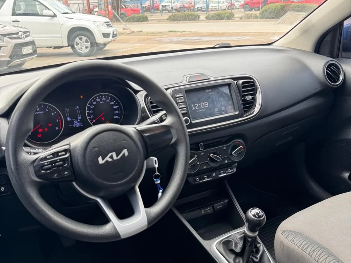 KIA Soluto 1.4 FULL 2023 - Imagen 10