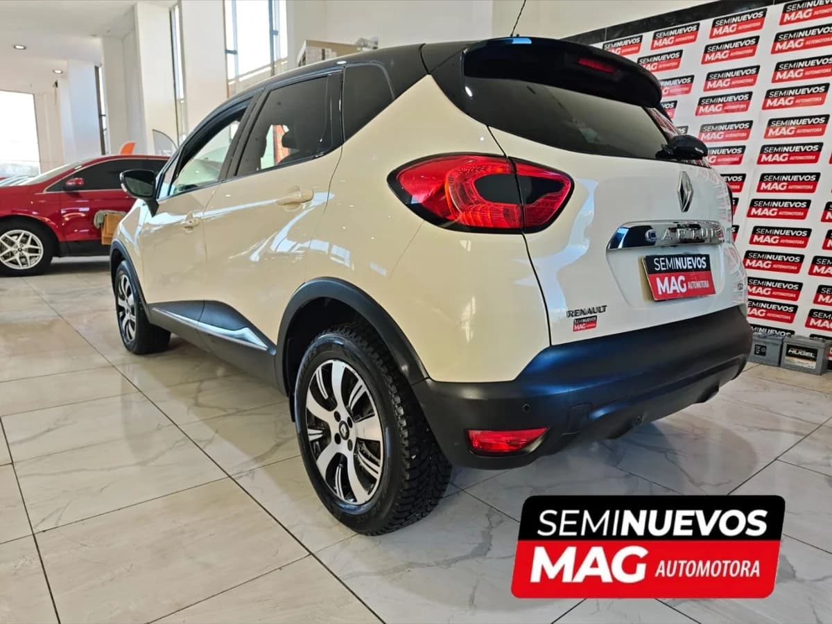 RENAULT CAPTUR DYNAMIQUE 1.2 AUT 2015 - Imagen 3