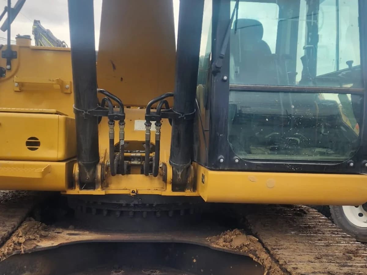 Caterpillar 320 GX 2021 DIESEL - Imagen 9