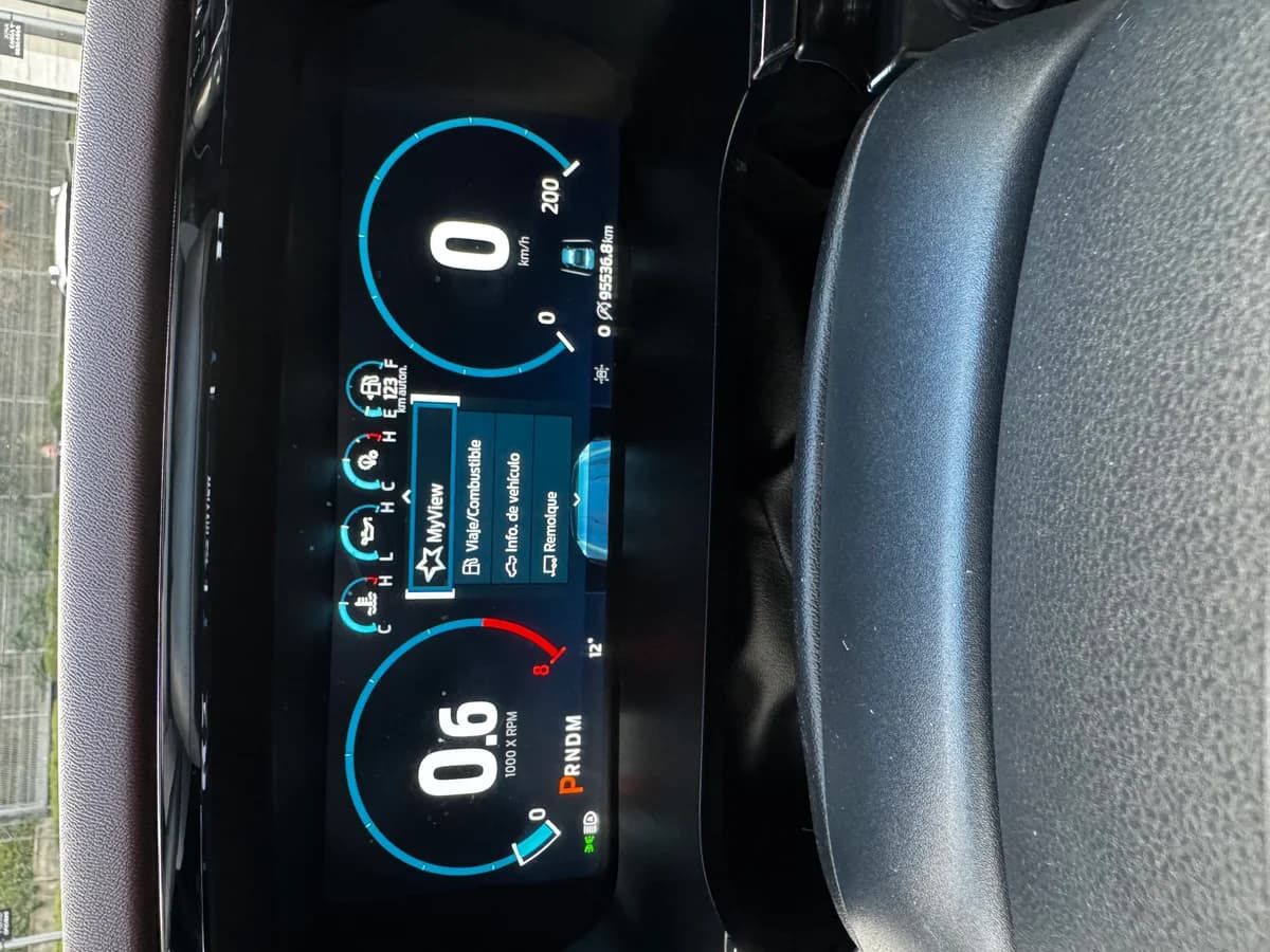 FORD F 150 LARIAT SPORT 2022 - Imagen 25