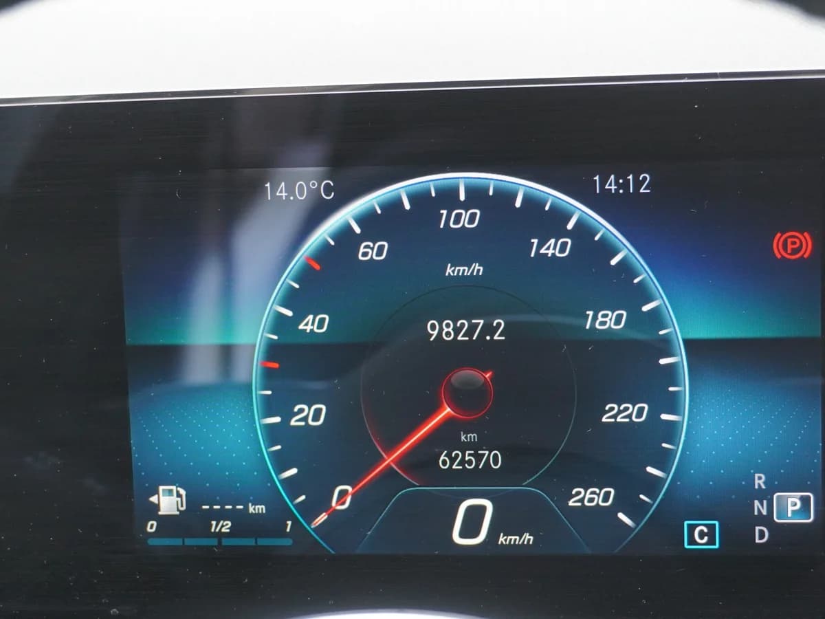 Mercedes Benz GlA 200 año 2022 - Imagen 21
