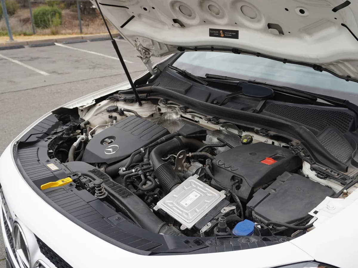 Mercedes Benz GlA 200 año 2022 - Imagen 26