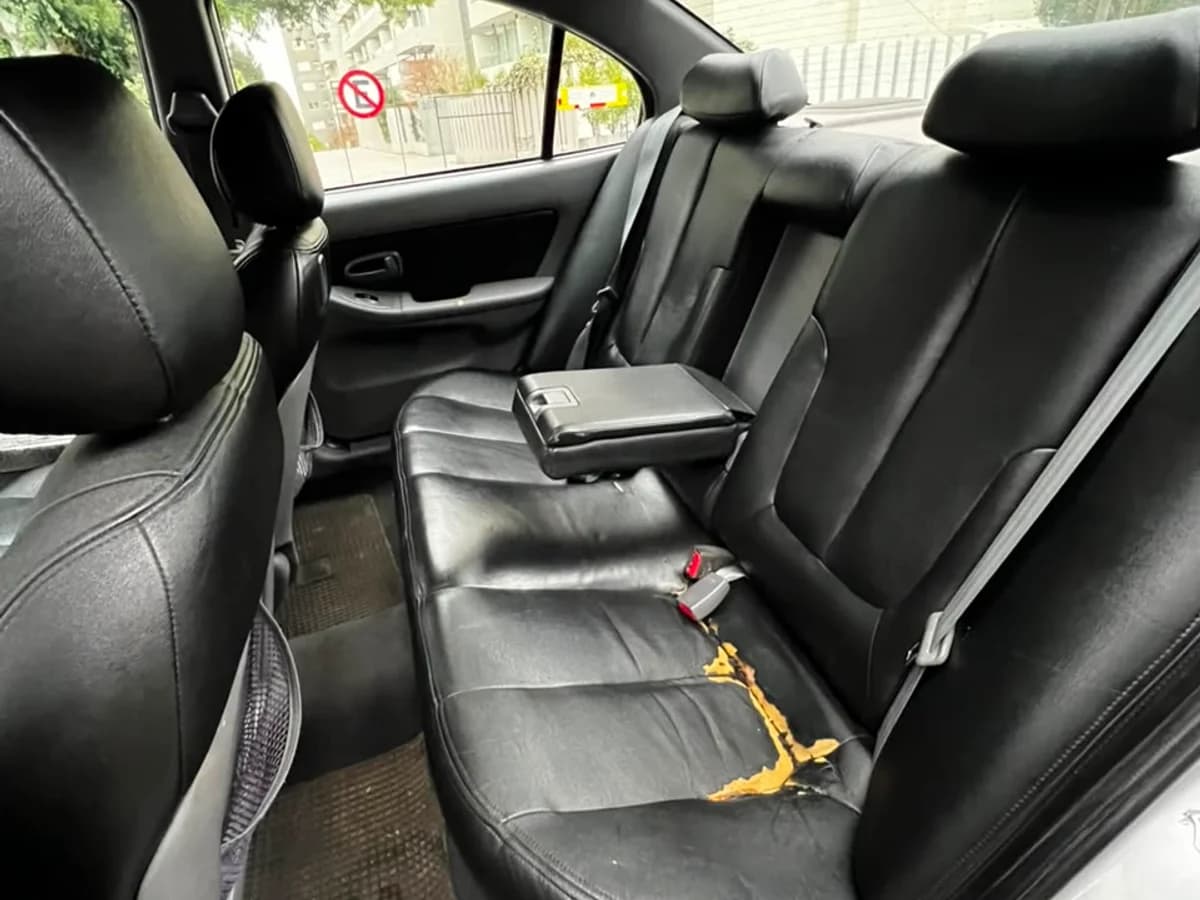 HYUNDAI ELANTRA 1.8 GLS AC AT 4P AÑO 2004 - Imagen 16