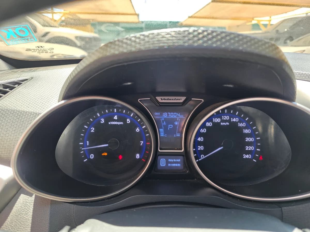 HYUNDAI Veloster GLS 1.6 2014 - Imagen 5