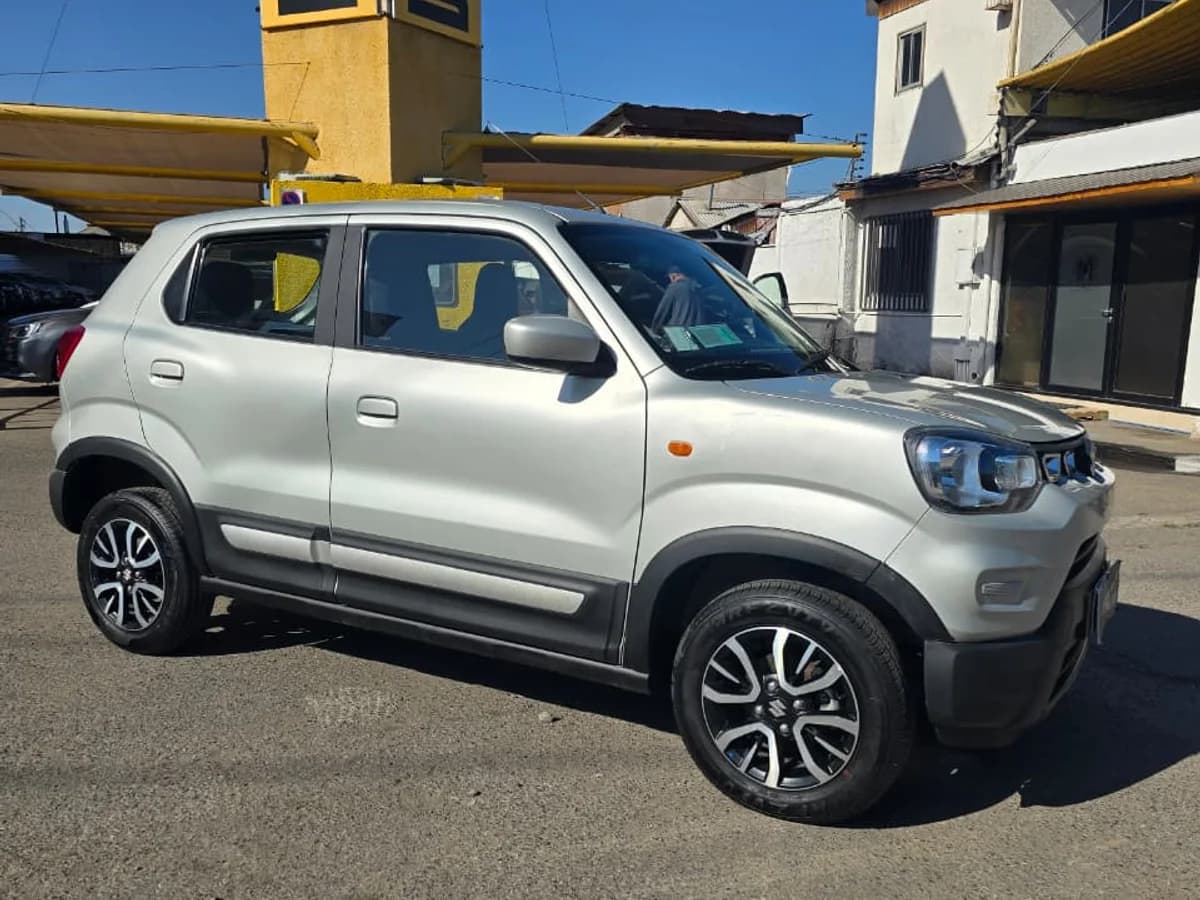 SUZUKI S-Presso GLX 1.0 2023 - Imagen 4