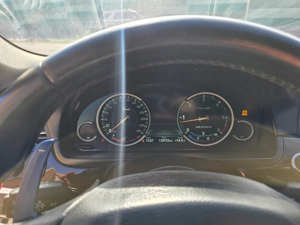 BMW 530 3.0 LCI PREMIUM DIESEL 4X2 AT 4P 2015 - Imagen 10