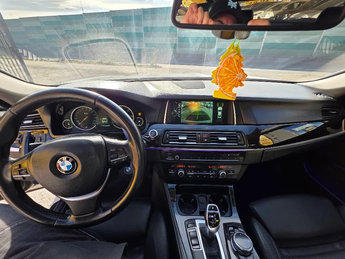 BMW 530 3.0 LCI PREMIUM DIESEL 4X2 AT 4P 2015 - Imagen 12