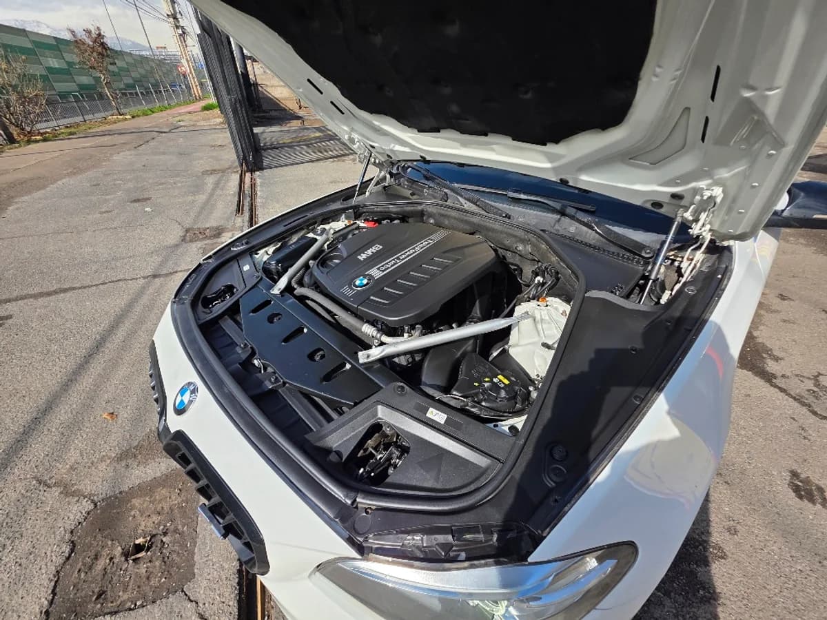 BMW 530 3.0 LCI PREMIUM DIESEL 4X2 AT 4P 2015 - Imagen 13
