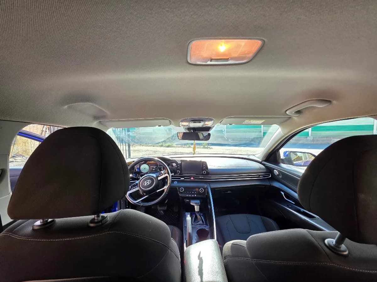 HYUNDAI ELANTRA 2.0 CN7 AT 2021 - Imagen 10