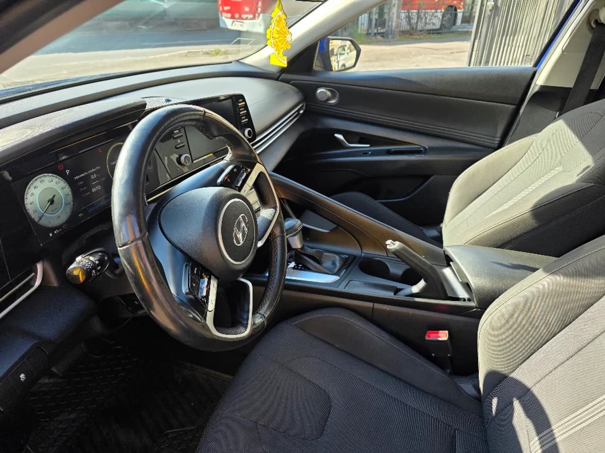 HYUNDAI ELANTRA 2.0 CN7 AT 2021 - Imagen 11