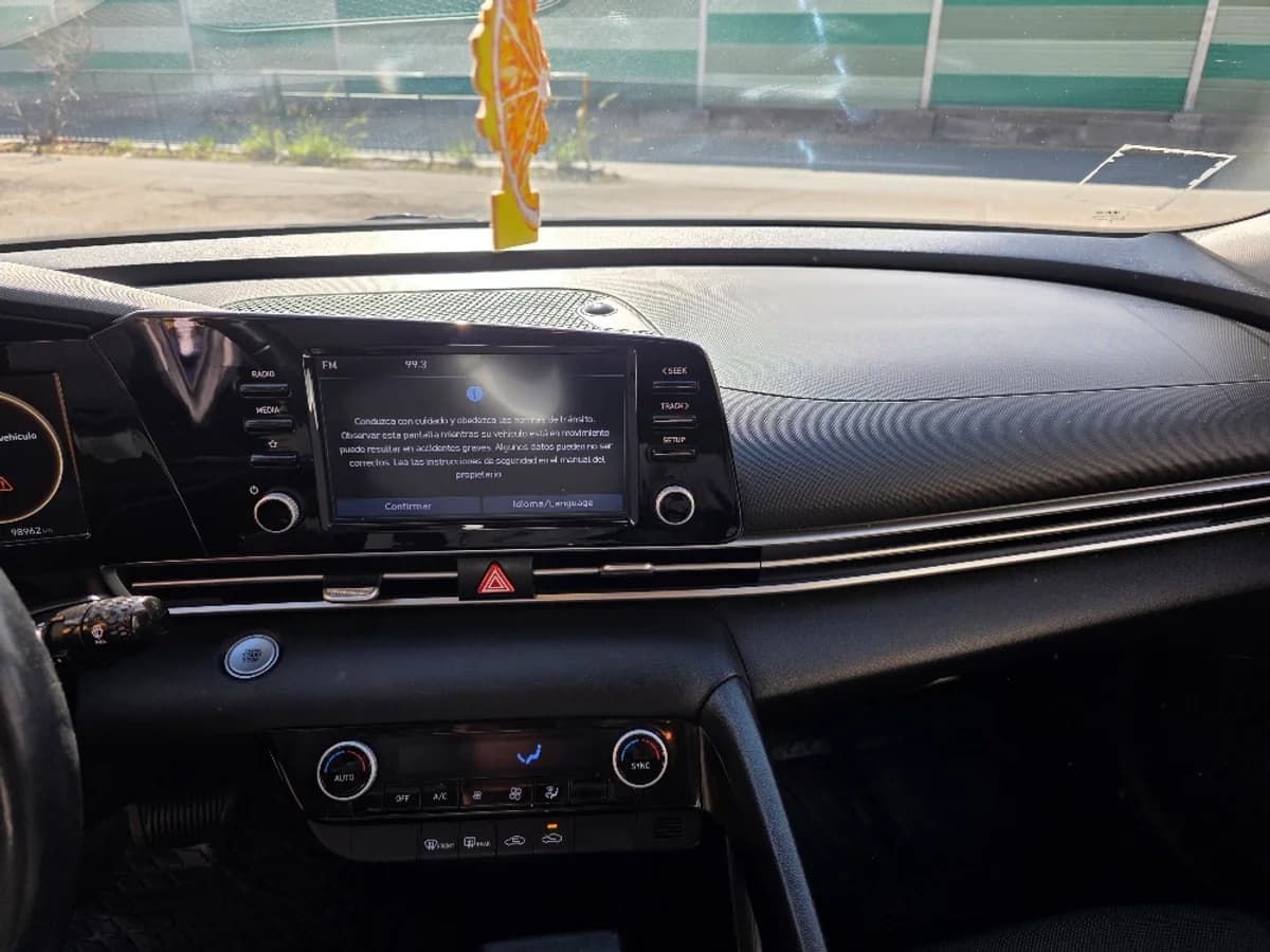 HYUNDAI ELANTRA 2.0 CN7 AT 2021 - Imagen 12