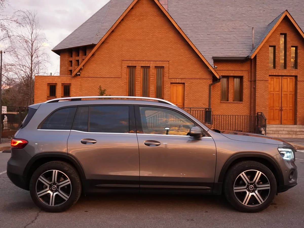 Mercedes Benz GLB 200 7 Pasajeros Año 2022 - Imagen 4