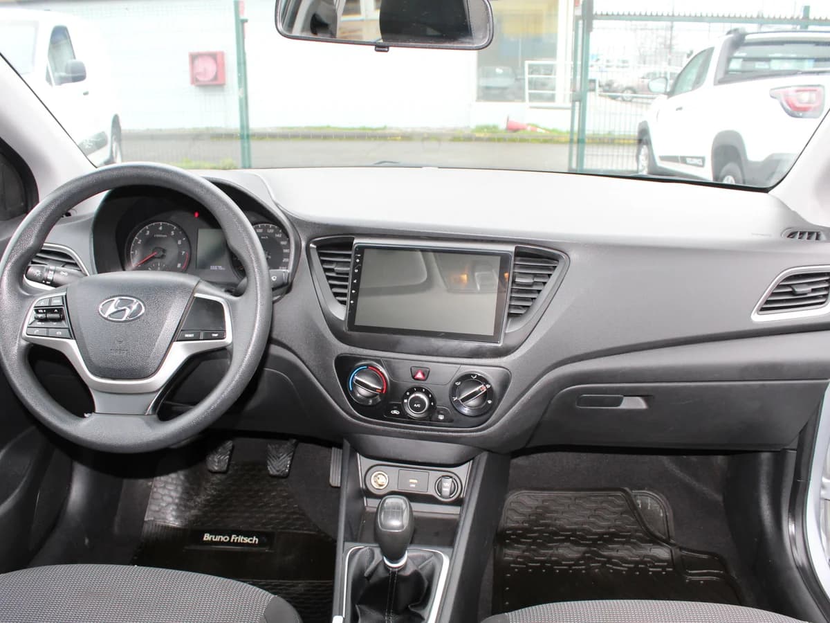 HYUNDAI Accent HCI 1.4 2021 - Imagen 7