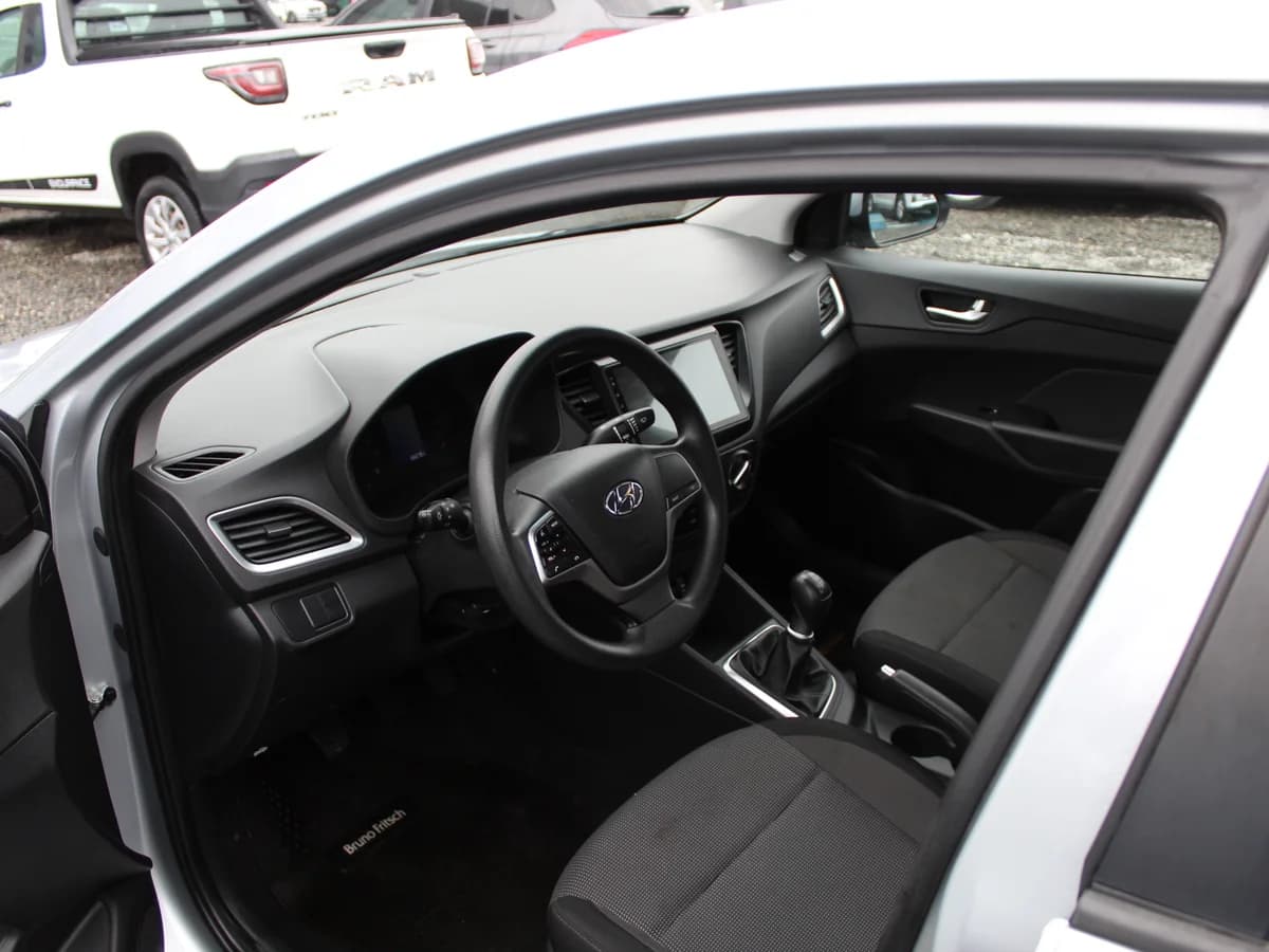 HYUNDAI Accent HCI 1.4 2021 - Imagen 10