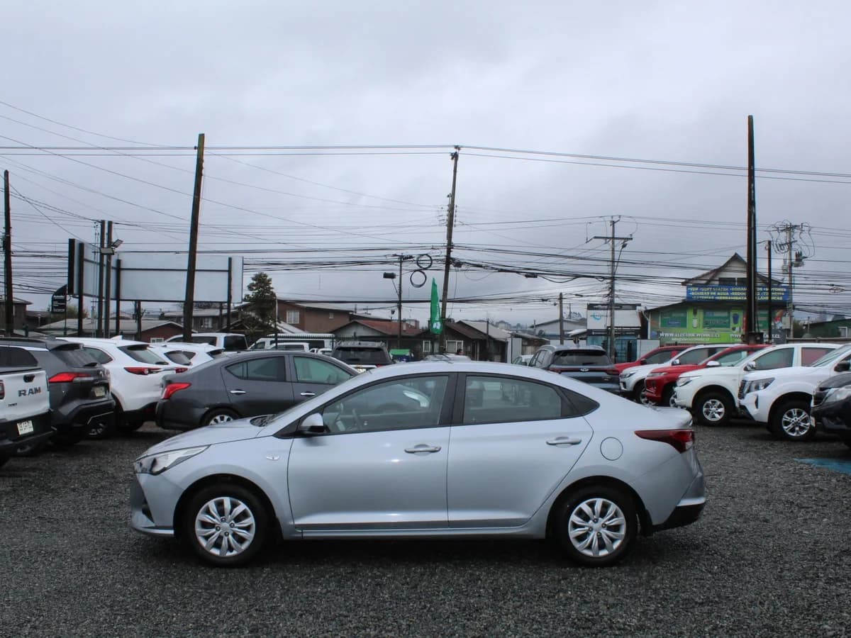 HYUNDAI Accent HCI 1.4 2021 - Imagen 12