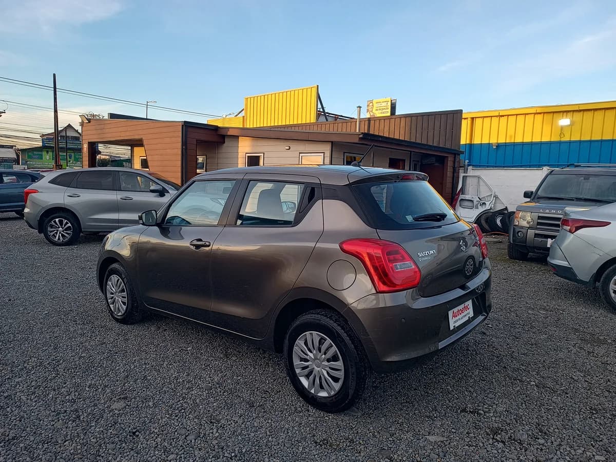 SUZUKI Swift 1.2 2024 - Imagen 8
