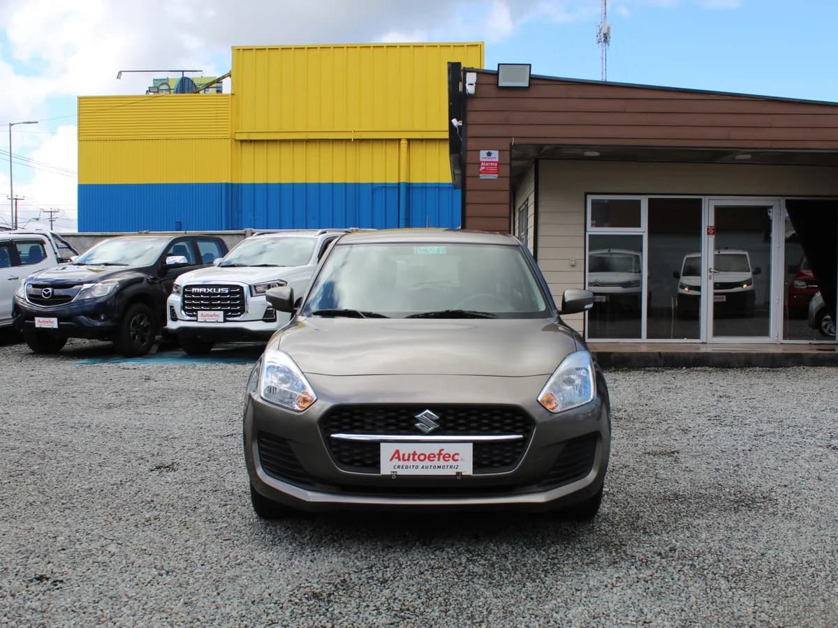 SUZUKI Swift 1.2 2024 - Imagen 3