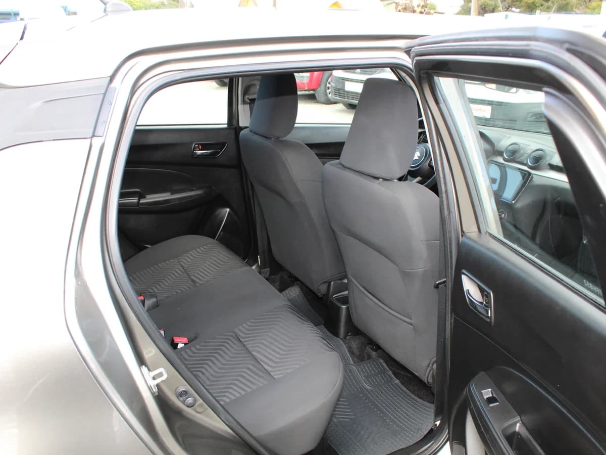 SUZUKI Swift 1.2 2024 - Imagen 7