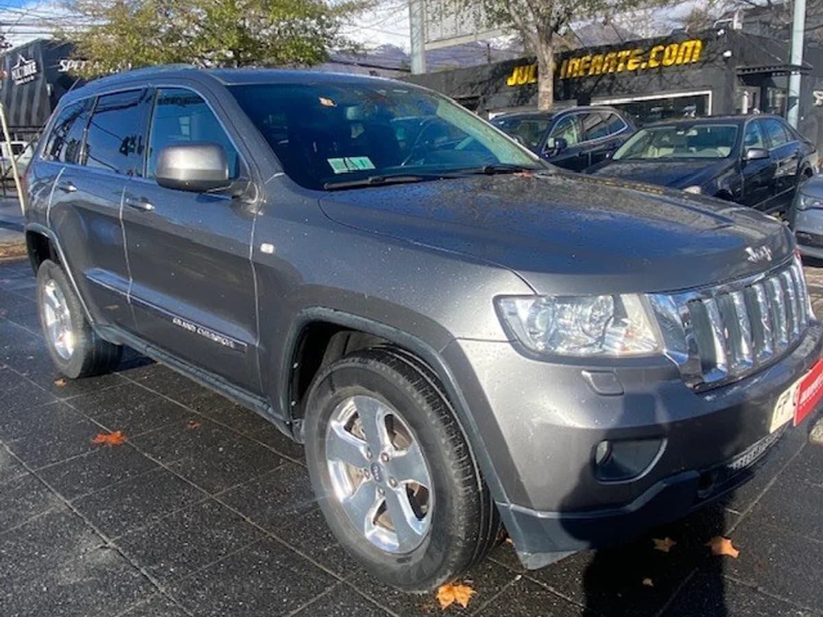 JEEP GRAND CHEROKEE Laredo 3.6 2013 - Imagen 3