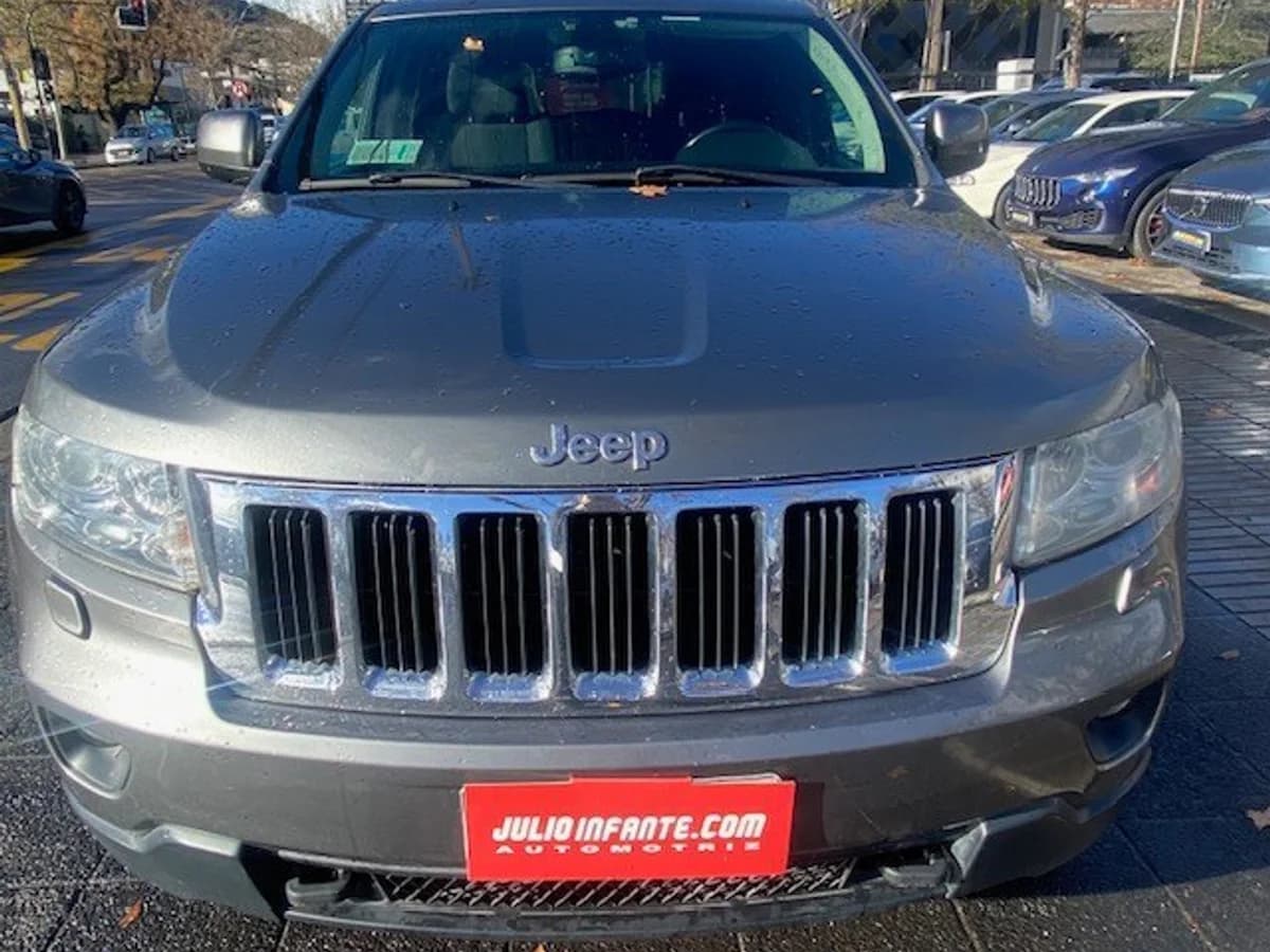 JEEP GRAND CHEROKEE Laredo 3.6 2013 - Imagen 5